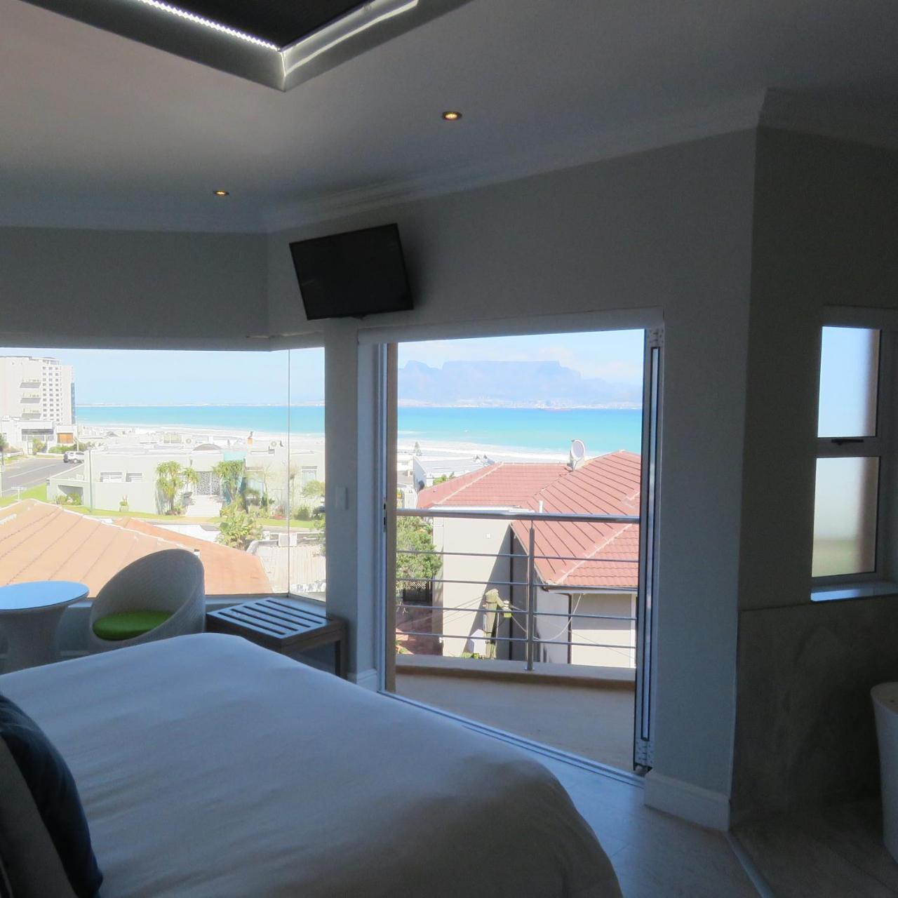 Gull On The Bay Boutique Guest House Bloubergstrand Esterno foto